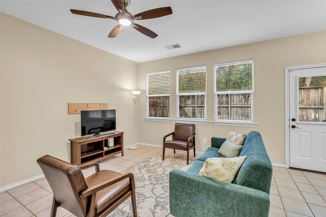 62 S Camellia Grove Circle, The Woodlands, TX 77382