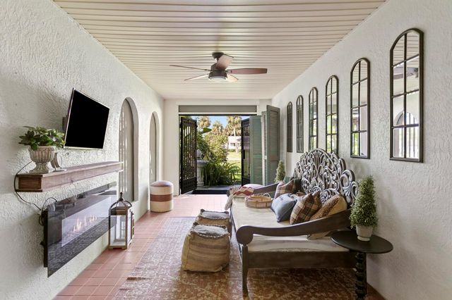 7915 FLOWERFIELD DRIVE, Tampa, FL 33615