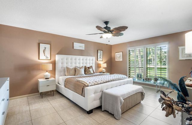 6403 Eastpointe Pines Street, Palm Beach Gardens, FL 33418