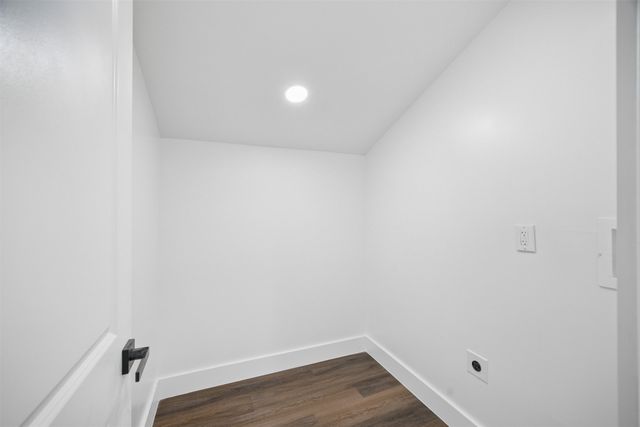 2542 E Newton Place North, Tulsa, OK 74110