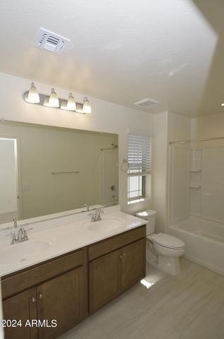 1306 W Sparrow Drive, Queen Creek, AZ 85140