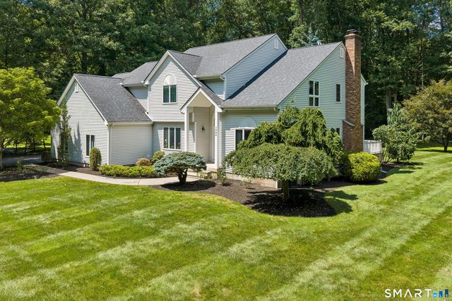 1094 Pleasant Street, Southington, CT 06489