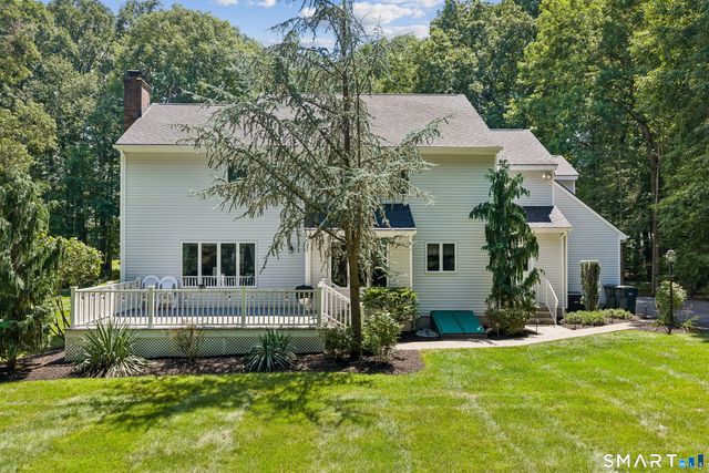 1094 Pleasant Street, Southington, CT 06489