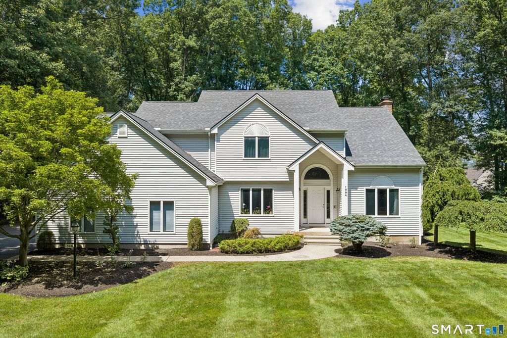 1094 Pleasant Street, Southington, CT 06489
