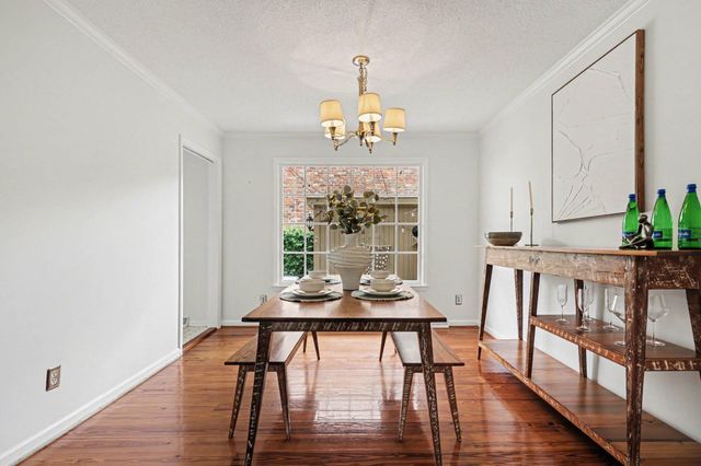 2 Gadsden Street D, Charleston, SC 29401