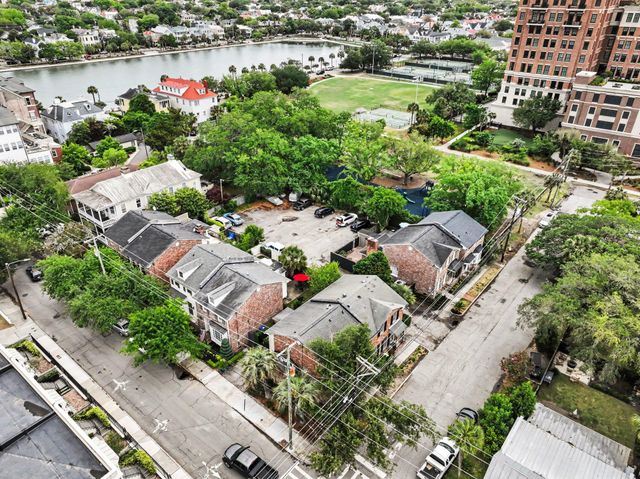 2 Gadsden Street D, Charleston, SC 29401