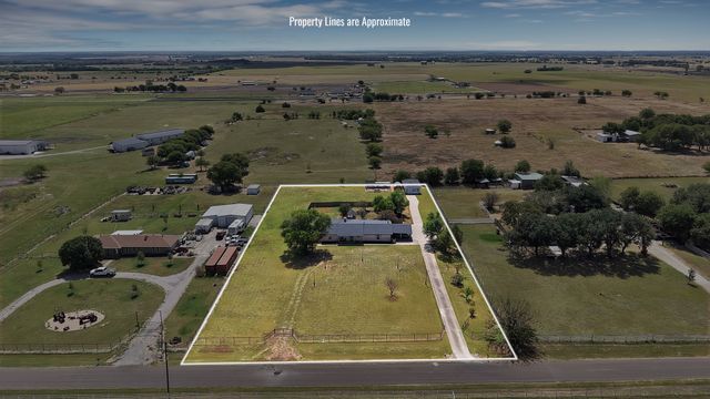 452 E Pecan Tree Road, Waxahachie, TX 75165
