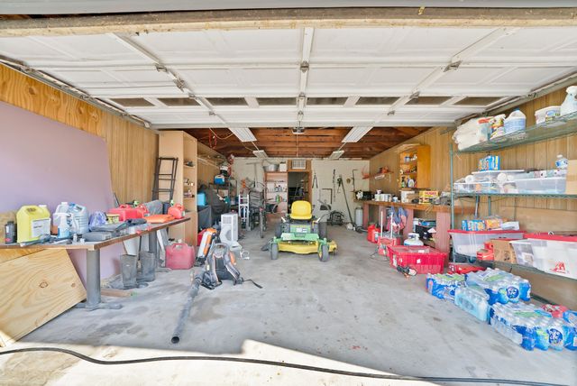 452 E Pecan Tree Road, Waxahachie, TX 75165