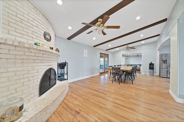 452 E Pecan Tree Road, Waxahachie, TX 75165