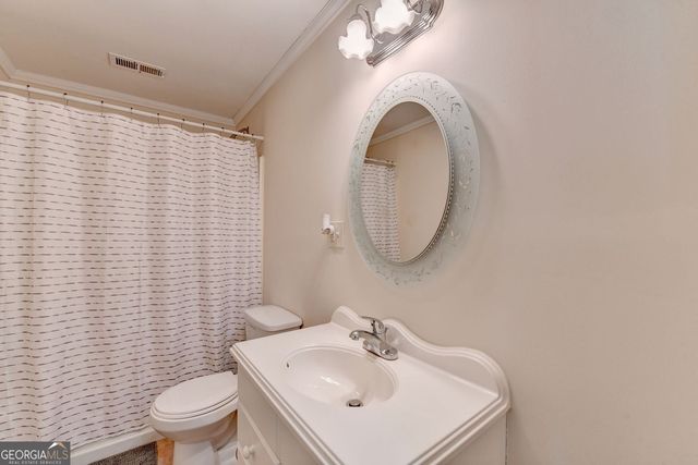 734 Weller Path NE, Sugar Hill, GA 30518