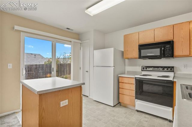 5428 Anna Lee Way, Colorado Springs, CO 80923