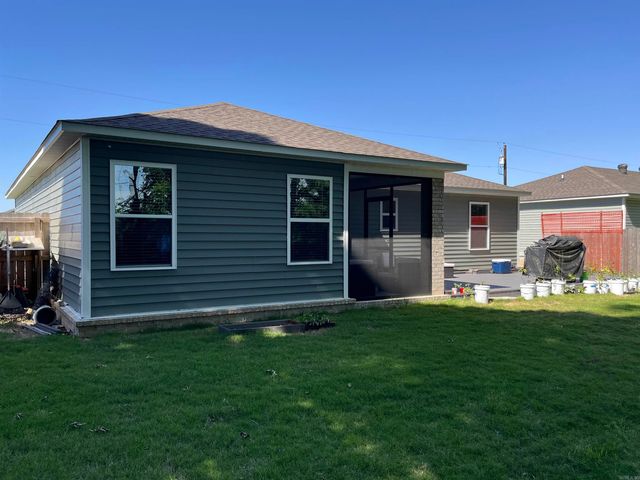 206 Formon Drive, Paragould, AR 72450