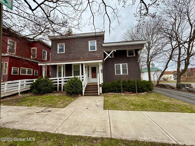 41 S Perry Street, Johnstown, NY 12095