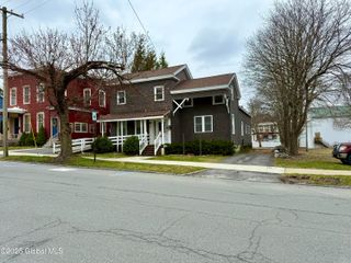 41 S Perry Street, Johnstown, NY 12095