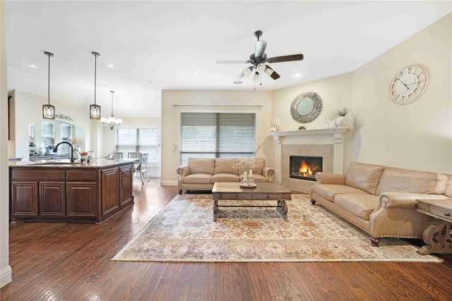 2409 Kemerton Dr, Plano, TX 75025