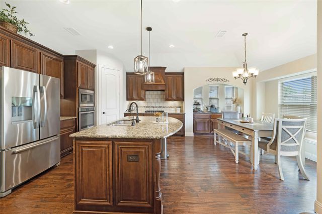 2409 Kemerton Dr, Plano, TX 75025