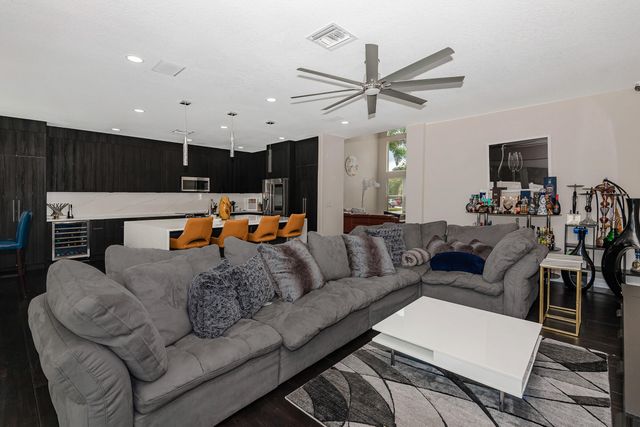 3575 SW 173RD Way, Miramar, FL 33029