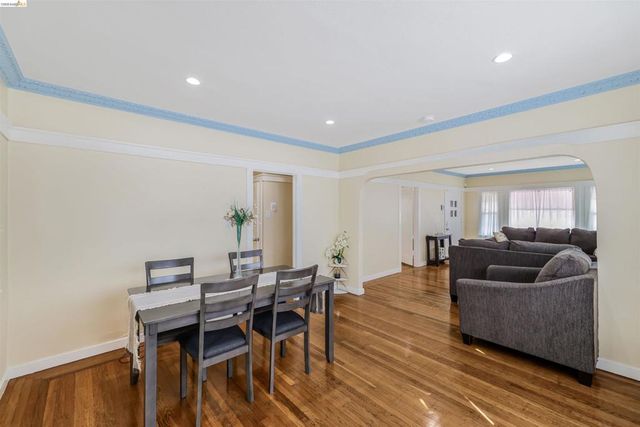 6007 San Pablo Ave, Oakland, CA 94608