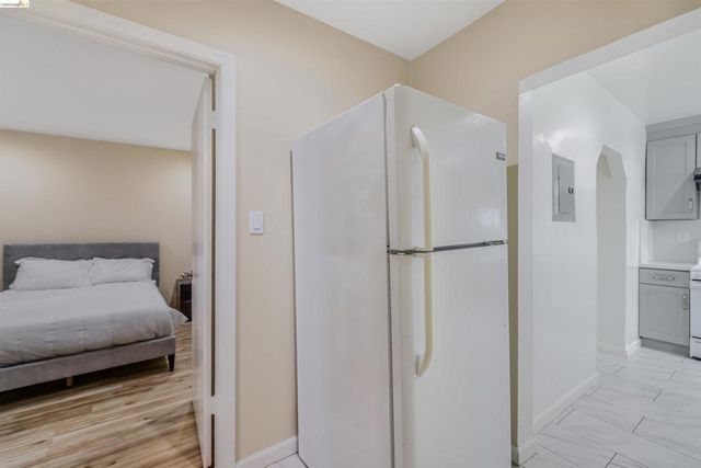 6007 San Pablo Ave, Oakland, CA 94608