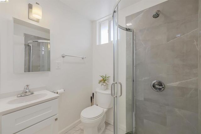 6007 San Pablo Ave, Oakland, CA 94608