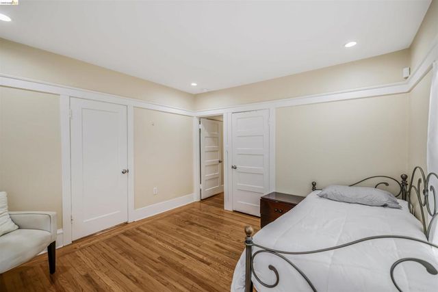 6007 San Pablo Ave, Oakland, CA 94608
