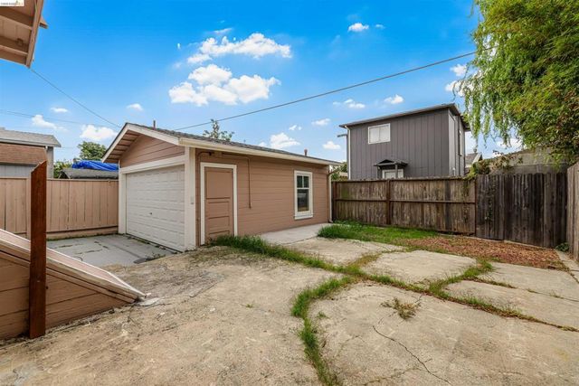 6007 San Pablo Ave, Oakland, CA 94608