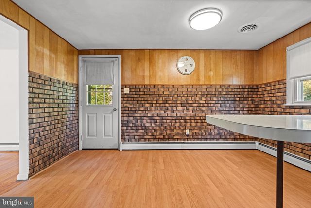 258 S WALL ST, Spring City, PA 19475