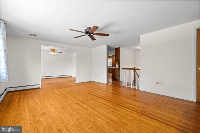258 S WALL ST, Spring City, PA 19475