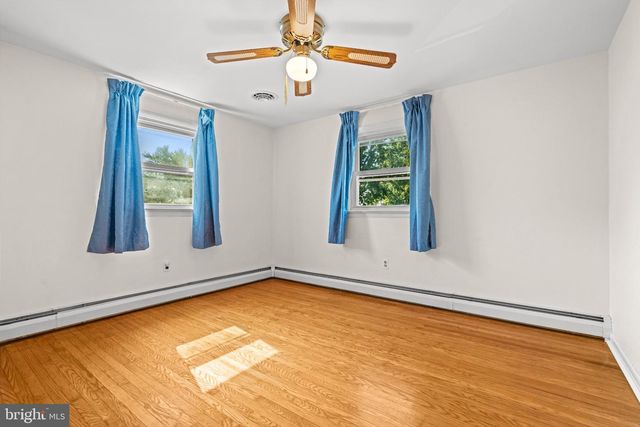 258 S WALL ST, Spring City, PA 19475