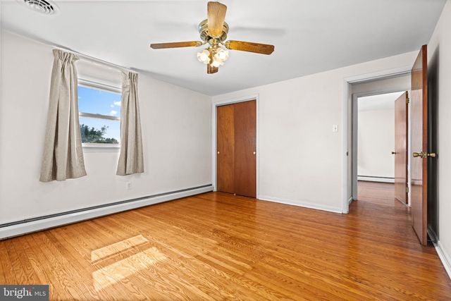 258 S WALL ST, Spring City, PA 19475