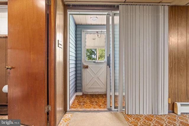 258 S WALL ST, Spring City, PA 19475