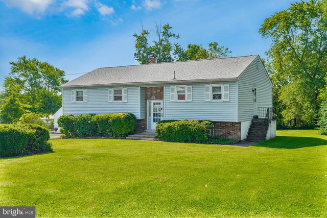 258 S WALL ST, Spring City, PA 19475