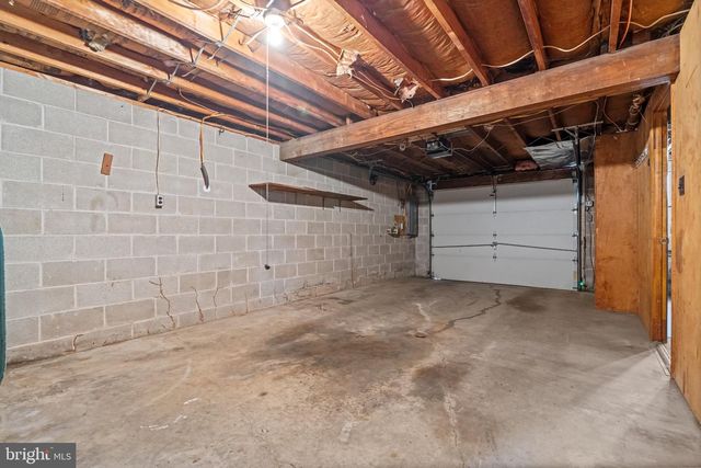 258 S WALL ST, Spring City, PA 19475
