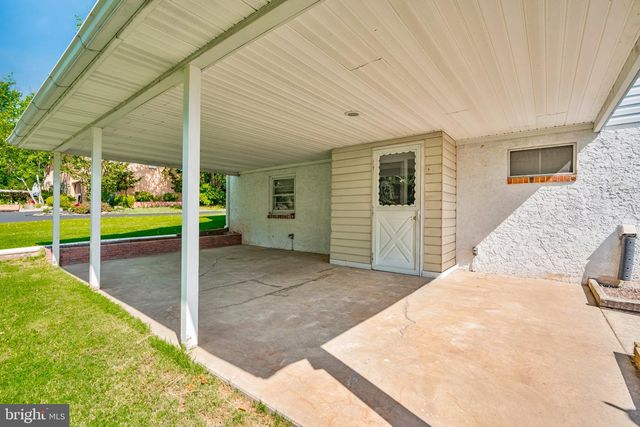 258 S WALL ST, Spring City, PA 19475