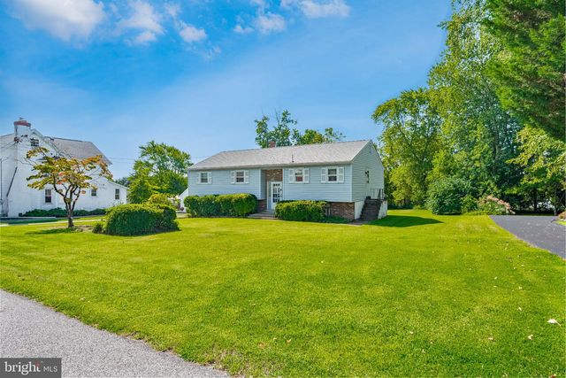 258 S WALL ST, Spring City, PA 19475