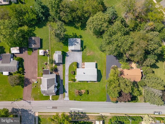 258 S WALL ST, Spring City, PA 19475