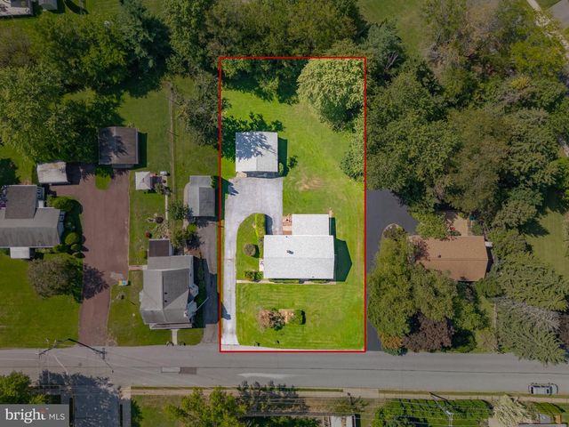 258 S WALL ST, Spring City, PA 19475