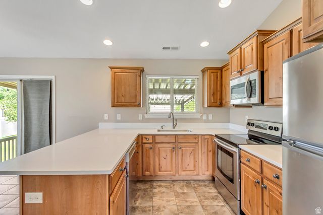 2303 N 300 W, Harrisville, UT 84414