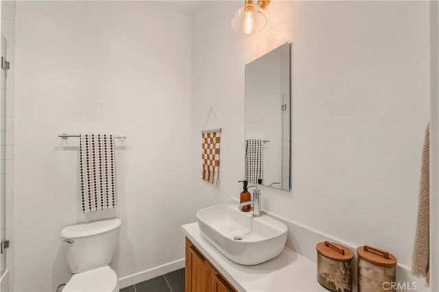 4050 Jennings Drive, Los Angeles, CA 90032