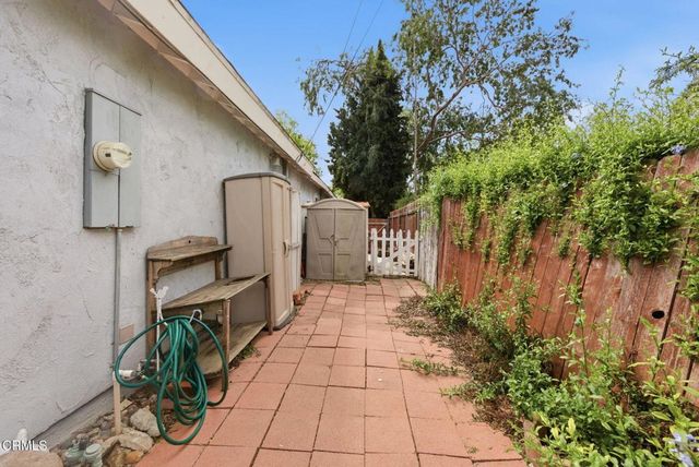 727 Calle Pensamiento, Thousand Oaks, CA 91360