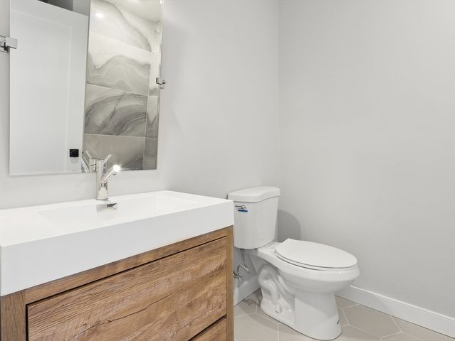275 Webster, Boston, MA 02128
