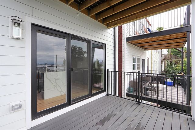 275 Webster, Boston, MA 02128