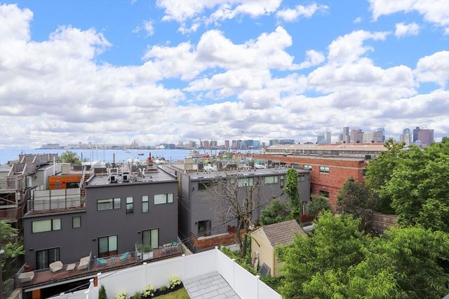 275 Webster, Boston, MA 02128