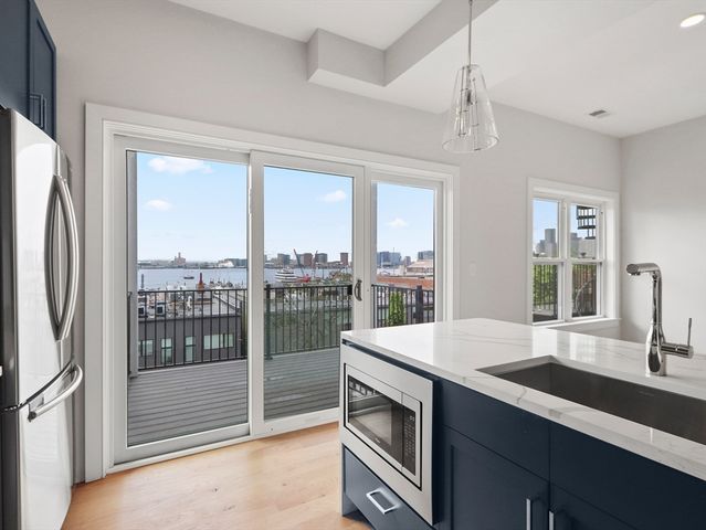 275 Webster, Boston, MA 02128