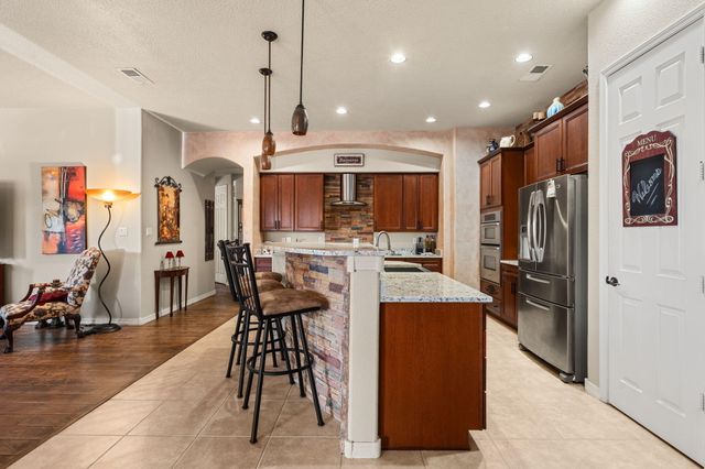 1003 DESERT BROOM Road NE, Rio Rancho, NM 87144