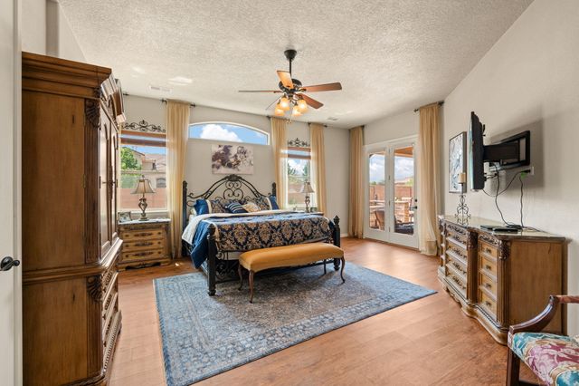 1003 DESERT BROOM Road NE, Rio Rancho, NM 87144