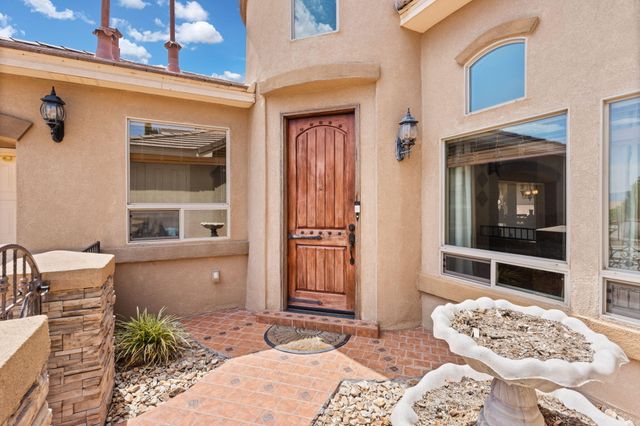 1003 DESERT BROOM Road NE, Rio Rancho, NM 87144