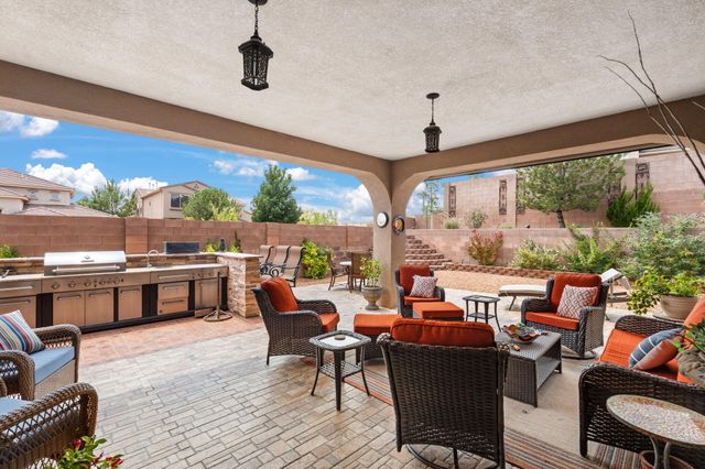 1003 DESERT BROOM Road NE, Rio Rancho, NM 87144