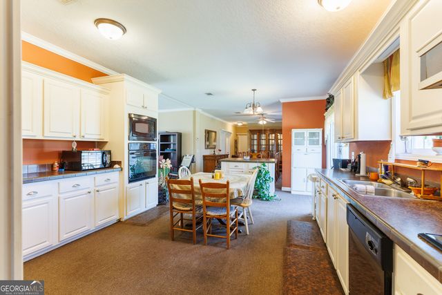 5536 N Hickory Grove Road, Valdosta, GA 31606