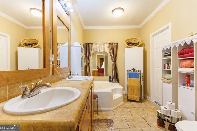 5536 N Hickory Grove Road, Valdosta, GA 31606